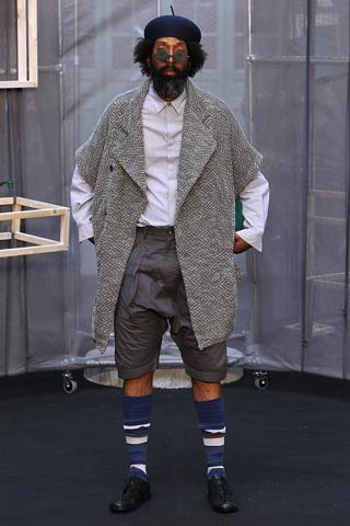 [Fashion Show] Henrik Vibskov P/E 2012