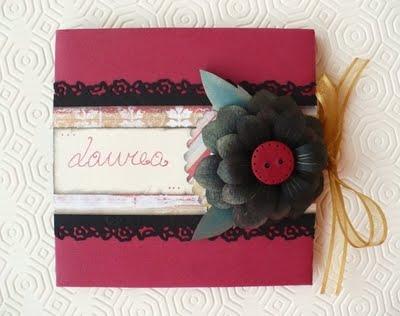 Scrapbooking tutorial: Mini album Laurea