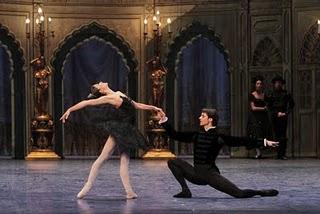 Il lago dei Cigni a Caracalla