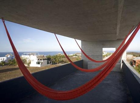 TDA House by Cadaval & Sola-Morales: LESS is BETTER. FOTO GALLERY