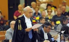 Eternit:pm chiede 20anni per top manager