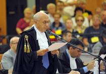 STRAGE ETERNIT :OLTRE 2000 MORTI .GUARINIELLO CHIEDE 20 ANNI PER I PROPRIETARI DELLA DITTA