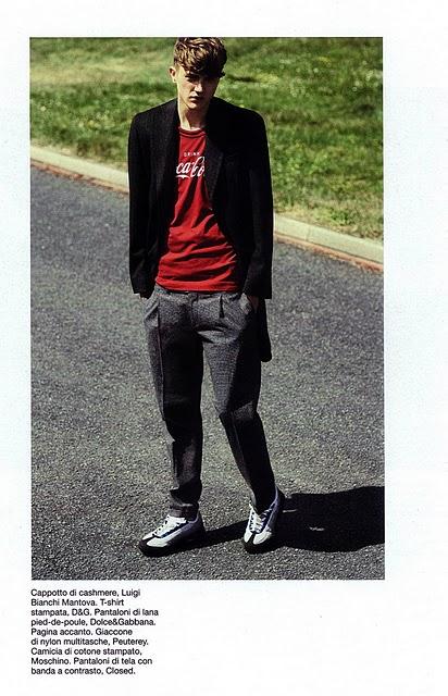 Josh Tuckley in D&G; su D Magazine