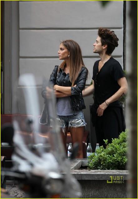 Jared Leto e Nina Senicar amoreggiano a Milano???