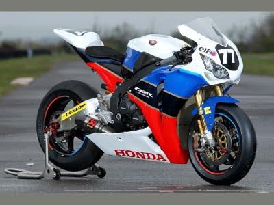 Honda CBR 1000 RR Team Honda TT Legends 2011