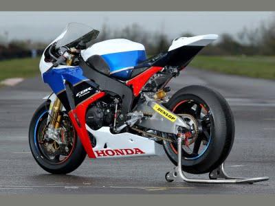 Honda CBR 1000 RR Team Honda TT Legends 2011