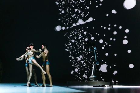 Hu Robot al Teatro Vascello Hu Robot al Teatro Vascello