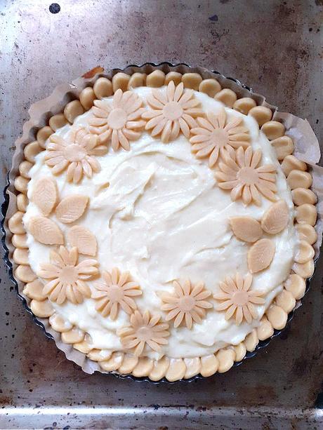 Crostata senza burro alla crema e fava tonka Crostata senza burro alla crema e fava tonka