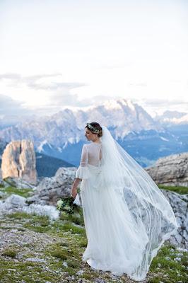 foto sposa montagna vestito sposa montagna
