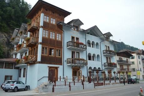 rifugio denza presanella hotel arcangelo