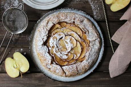 milopita / torta di mele milopita / torta di mele
