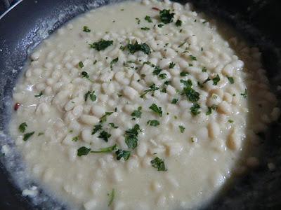 SPAGHETTI CON FAGIOLI SPAGHETTI CON FAGIOLI