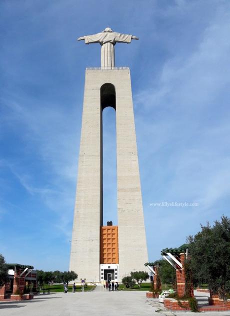 Il Cristo di Lisbona e di Rio de Janeiro, due statue a confronto Il Cristo di Lisbona e di Rio de Janeiro, due statue a confronto