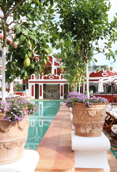 Le Sirenuse di Positano: Press Lunch al Ristorante La Sponda, dove cielo e mare incontrano le eccellenze della cucina mediterranea Le Sirenuse di Positano: Press Lunch al Ristorante La Sponda, dove cielo e mare incontrano le eccellenze della cucina mediterranea