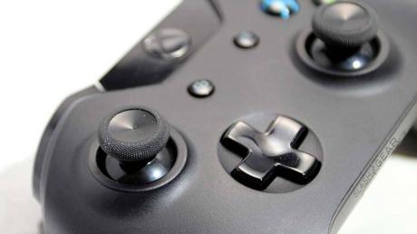 Apple vende il controller wireless Xbox Apple vende il controller wireless Xbox