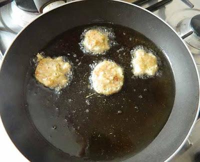 FRITTELLE DI FIORI DI ZUCCA FRITTELLE DI FIORI DI ZUCCA