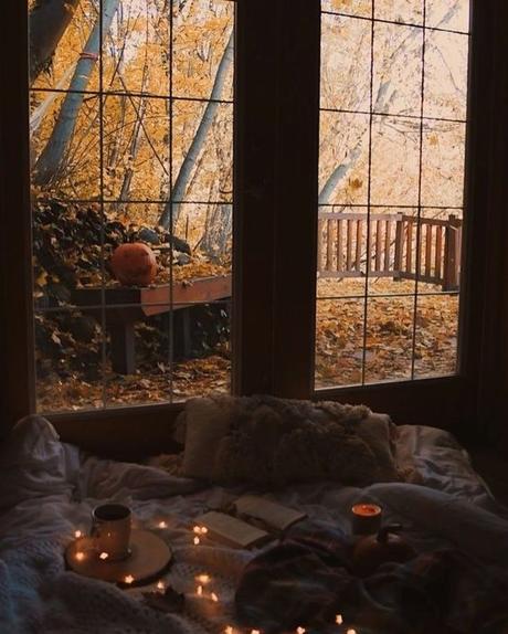 FALL 2019 TREND ALERT: THE NEW ROMANTIC GRUNGE STYLE FALL 2019 TREND ALERT: THE NEW ROMANTIC GRUNGE STYLE