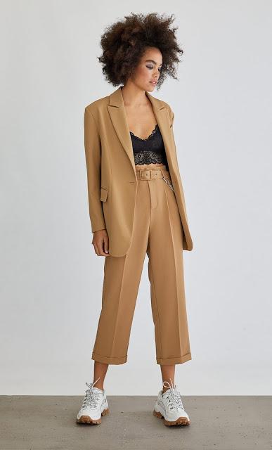 FALL 2019 TREND ALERT: THE NEW ROMANTIC GRUNGE STYLE FALL 2019 TREND ALERT: THE NEW ROMANTIC GRUNGE STYLE