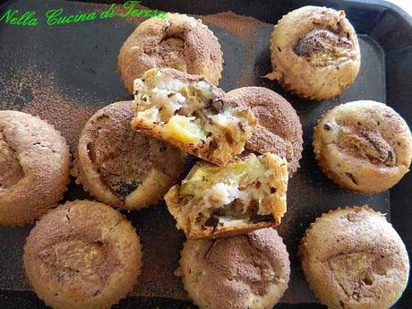 MUFFIN MIELE DI CASTAGNO FICHI E CIOCCOLATO MUFFIN MIELE DI CASTAGNO FICHI E CIOCCOLATO
