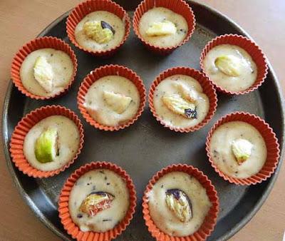 MUFFIN MIELE DI CASTAGNO FICHI E CIOCCOLATO MUFFIN MIELE DI CASTAGNO FICHI E CIOCCOLATO