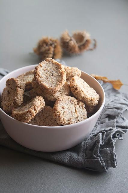 La ricetta delle fave dei morti, i biscotti di Ognissanti La ricetta delle fave dei morti, i biscotti di Ognissanti