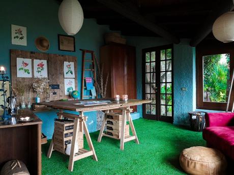 Ho messo il prato in casa per creare una stanza sbalorditiva! Ho messo il prato in casa per creare una stanza sbalorditiva!