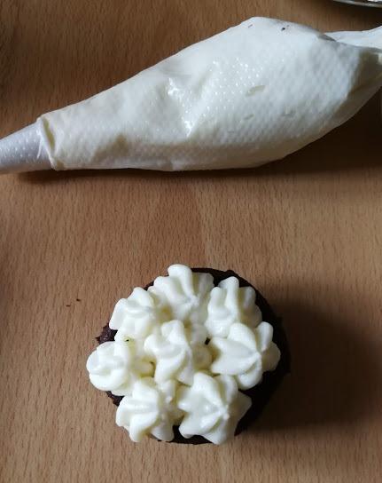 PER HALLOWEEN ECCO I RAGNETTI DI MAMMAZAN PER HALLOWEEN ECCO I RAGNETTI DI MAMMAZAN