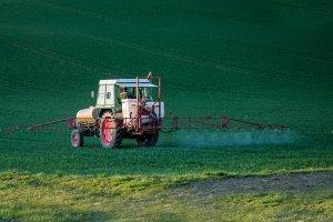 La Toscana sarà la prima regione libera dal glifosato pesticidi