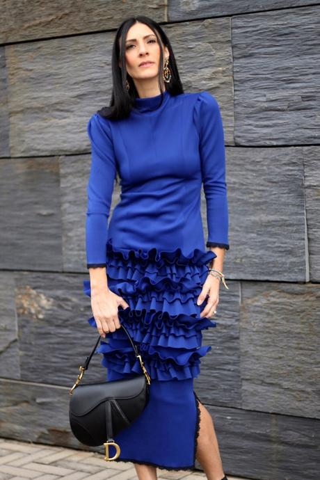 sylvia toledano paola buonacara, fashion, fashionblogger, italian fashion blogger, abito blu elettrico, pfw, parisfashionweek, streetstyle, defileaparis, loisminimal, fashionbloggeritaliana, come abbinare abito blu, outfit autunno, abito da occasioni, saddle bag dior, bag dior, bag dior