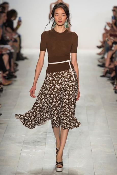 THE DARK ROMANCE TREND FOR FALL 2019 THE DARK ROMANCE TREND FOR FALL 2019