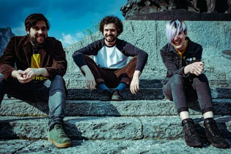 URBAN: Human Colonies, una scarica di distorsioni e riverberi fra shoegaze e post punk URBAN: Human Colonies, una scarica di distorsioni e riverberi fra shoegaze e post punk
