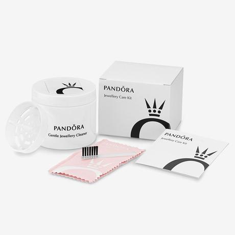 Nuovo Care Kit Pandora per lucidare i gioielli Nuovo Care Kit Pandora per lucidare i gioielli