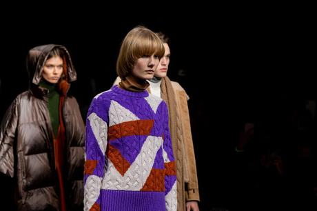 Malo, l'Eccellenza del Cashmere e il Fatto a Mano. Malo, l'Eccellenza del Cashmere e il Fatto a Mano.