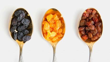 Uvetta sultanina, lo spuntino perfetto fra gusto e salute Uvetta sultanina, lo spuntino perfetto fra gusto e salute