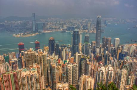 La grande solitudine di Hong Kong La grande solitudine di Hong Kong