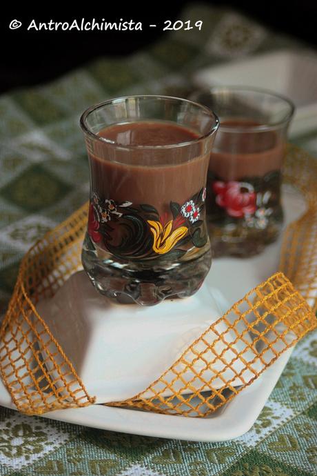 Liquore alla Nutella e White Rum Liquore alla Nutella e White Rum