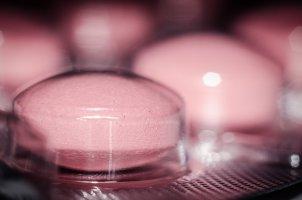 I farmaci in Italia hanno prezzi più alti del 90% rispetto alla media farmaci