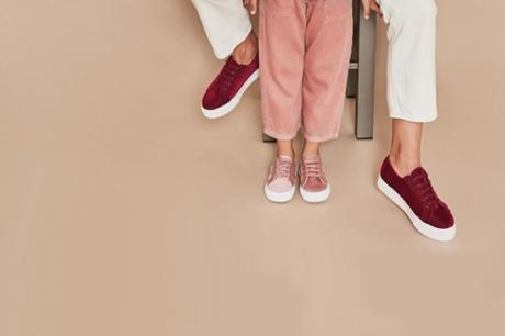 Al passo con i trend: Superga le scarpe evergreen più amate al mondo Al passo con i trend: Superga le scarpe evergreen più amate al mondo