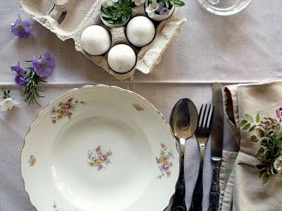 Easter table