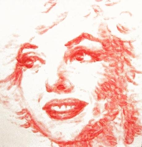 ...UNA PITTRICE AL BACIO !