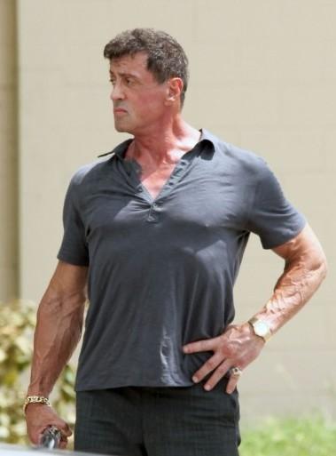 Sylvester Stallone: che cacchio di trasformazione!