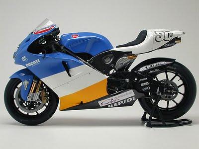 Ducati D16 N.Hodgson 2003 by Max Moto Modeling