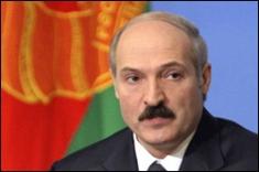 Lukashenko provoca l’Ue: “Accolga i prigionieri politici”