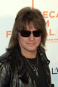 http://upload.wikimedia.org/wikipedia/commons/thumb/3/33/Richie_Sambora_at_the_2009_Tribeca_Film_Festival.jpg/232px-Richie_Sambora_at_the_2009_Tribeca_Film_Festival.jpg