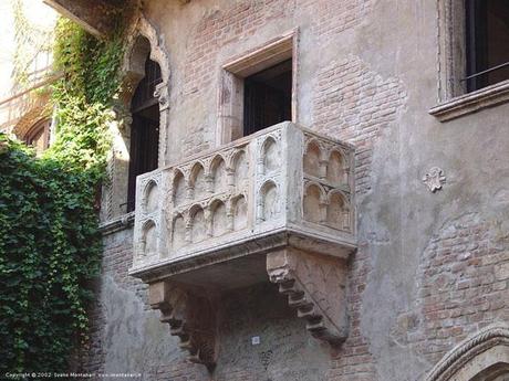 balcone-Romeo-&-Juliet love stone pietra innamorati
