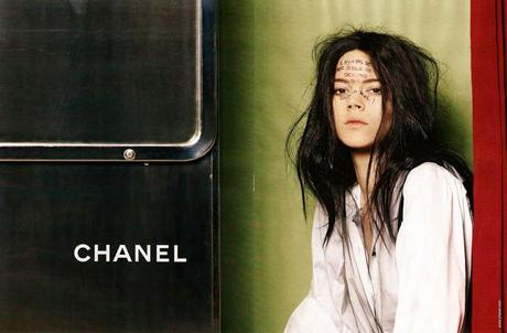 Chanel Fall '11 Campaign: Something different