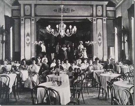 immagine mostra. L'Italia a tavola, Nelle immagini fotografiche della Biblioteca Vallicelliana (1860 - 1970) 