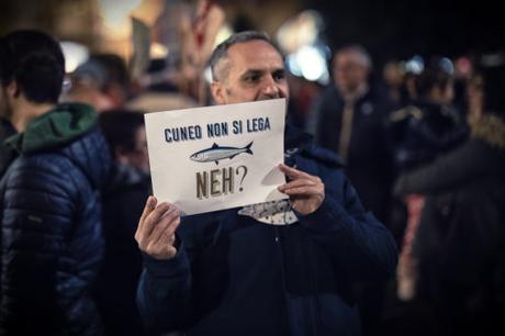 Cuneo non si lega Cuneo non si lega #01