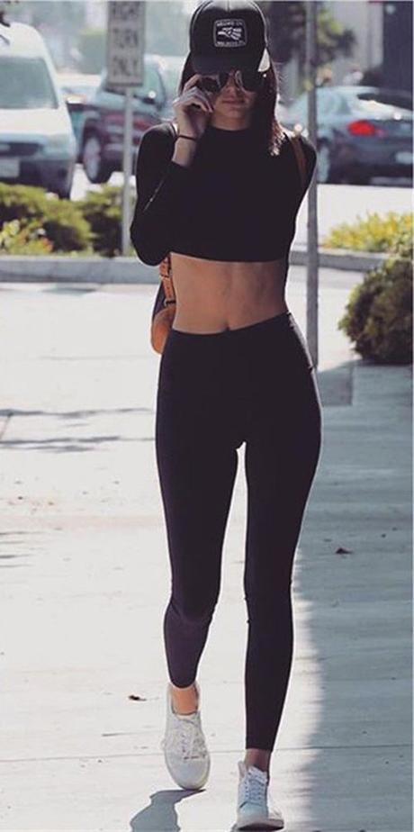 FASHION TREND ALERT FALL 2019: THE NEW SPORTY STYLE FASHION TREND ALERT FALL 2019: THE NEW SPORTY STYLE