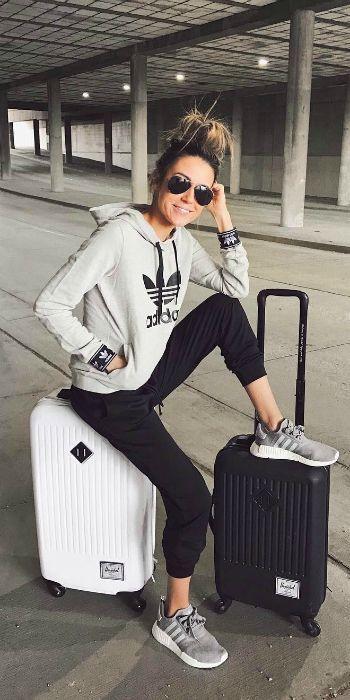 FASHION TREND ALERT FALL 2019: THE NEW SPORTY STYLE FASHION TREND ALERT FALL 2019: THE NEW SPORTY STYLE